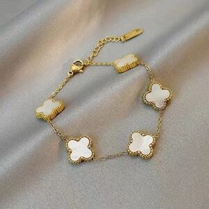 Chic Gold and White Floral Bracelet
